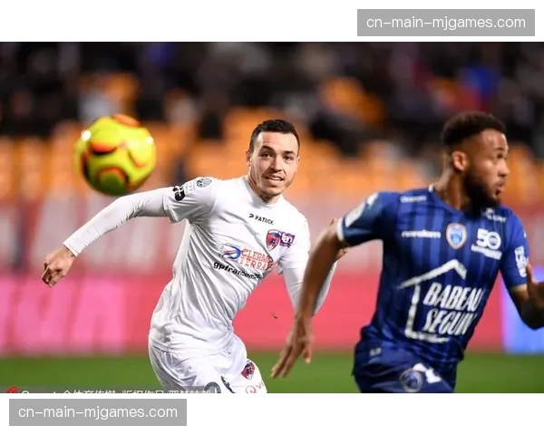 特鲁瓦0-0闷平梅斯，两队射正次数合计仅三次